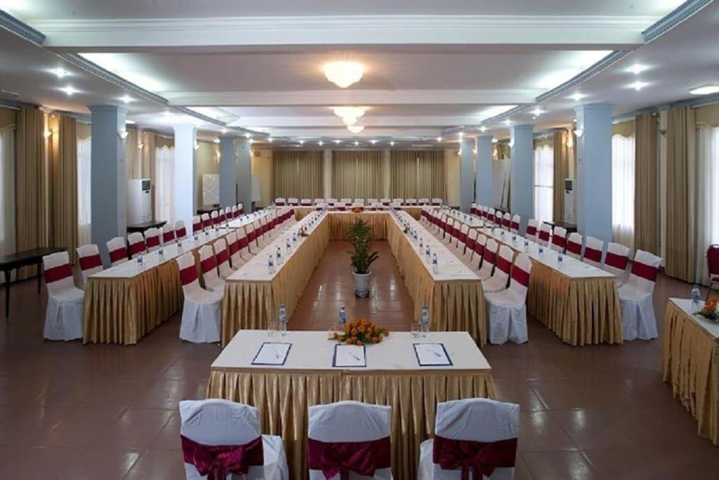 Hai Au Hotel Хайфонг Екстериор снимка