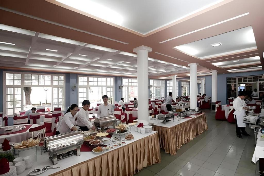 Hai Au Hotel Хайфонг Екстериор снимка