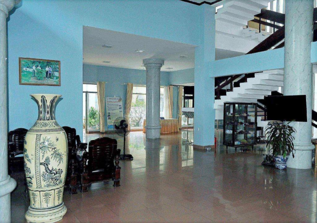 Hai Au Hotel Хайфонг Екстериор снимка